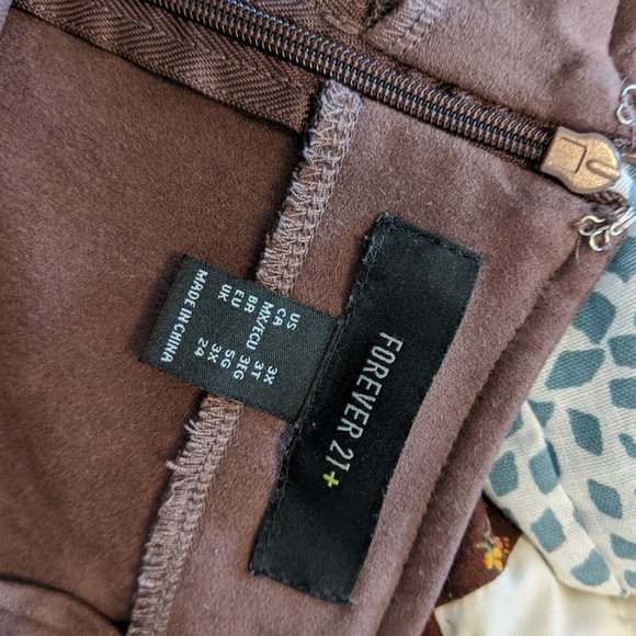 Forever 21+ Brown Wrap Tulip Mini Skirt Size 3X - Picture 6 of 7